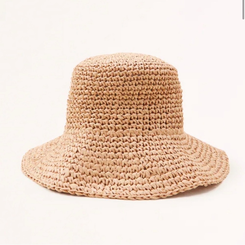 Women’s Straw Bucket Hat